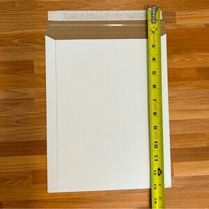 90 Count Glossy White Rigid Cardboard Mailers 9" x 13"